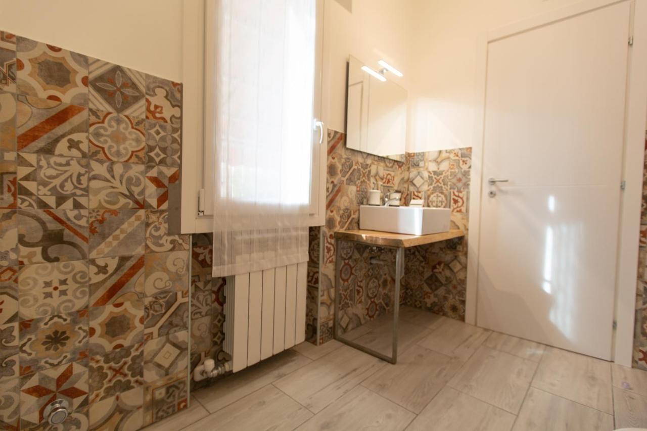 Relax Nel Verde Segrate Luaran gambar