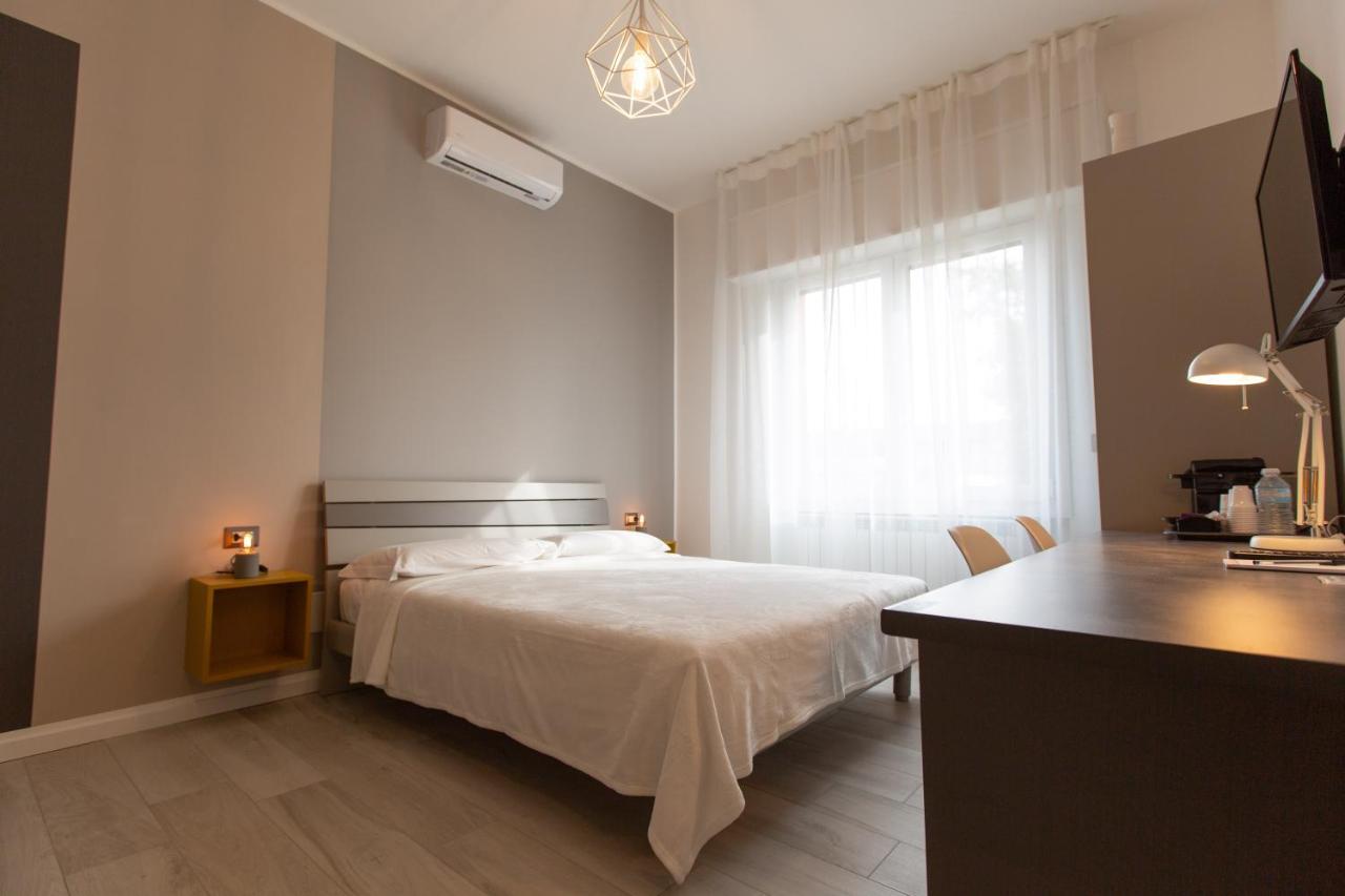 Relax Nel Verde Segrate Luaran gambar
