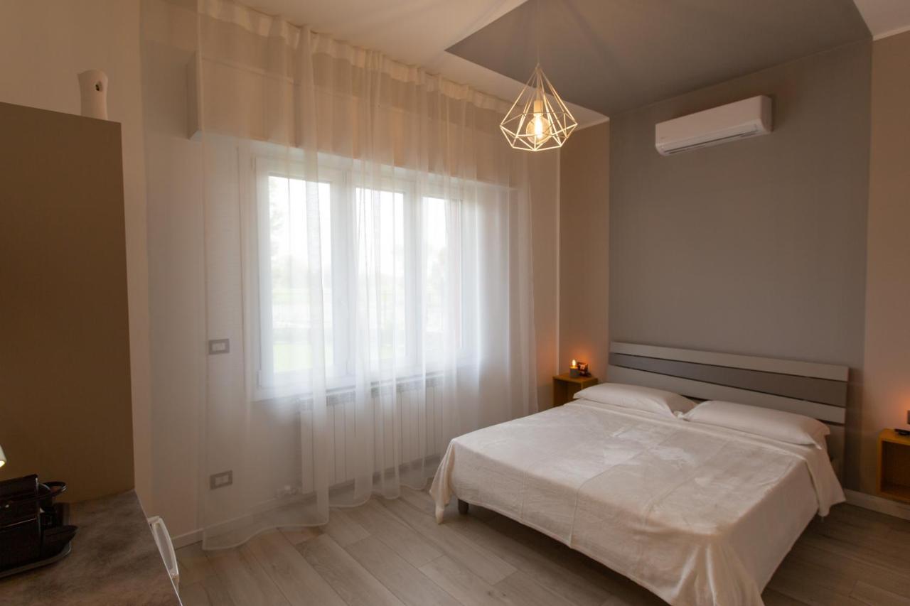 Relax Nel Verde Segrate Luaran gambar